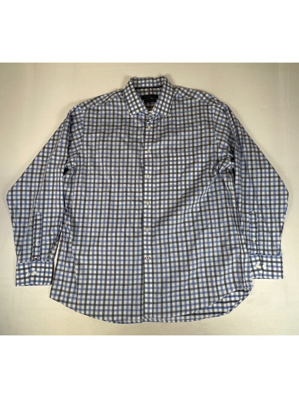 Tommy Hilfiger Men XL Regular Long Sleeve Button Down Shirt Blue Plaid Cotton